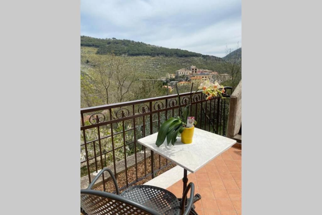 Appartement Alloggio A Via Impero à Lenola Extérieur photo